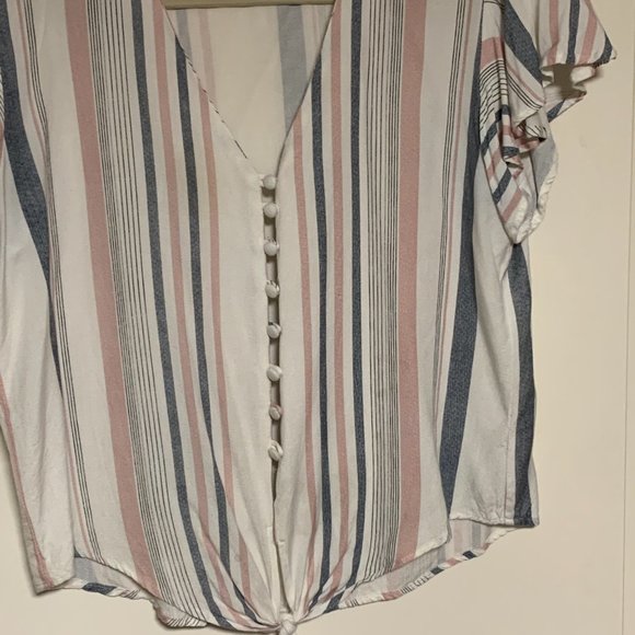 ⭐2/$20 Sim & Sam | Women's Short Sleeve Button Down Shirt Size XL - Picture 3 of 6